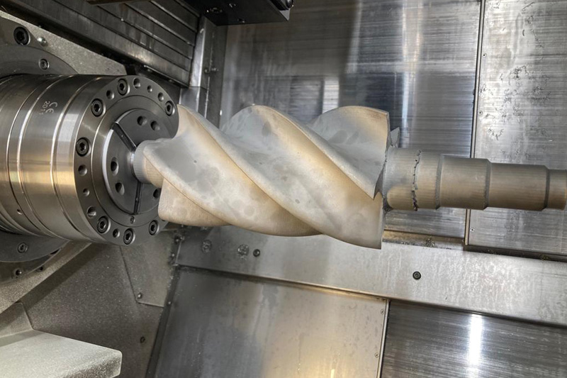 3D Printing of Large-volume Screw Shafts for Compressors for the Construction Industry